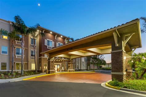 Comfort Inn & Suites Airport Ontario, CA - See Discounts