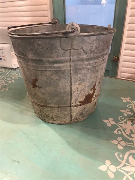 Vintage Rusty Galvanized Bucket Large Round Tub