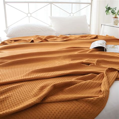 Feledorashia Luxury Cooling Blanket Soft Cozy Blankets For Hot Sleepers Lightweight Summer