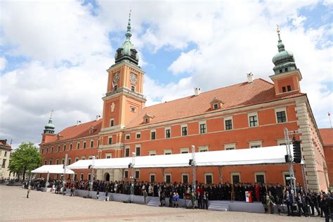 Obchody Wi Ta Konstytucji Maja Na Placu Zamkowym W Warszawie