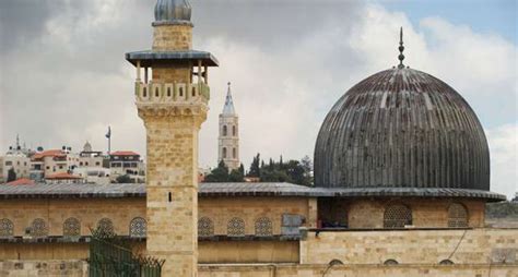 Setelah Tutup Bulan Masjid Al Aqsa Dibuka Kembali Pada Mei