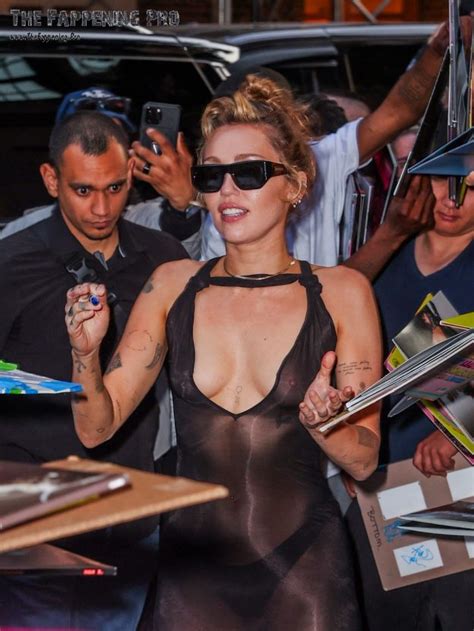 Miley Cyrus Nude Photos The Fappening