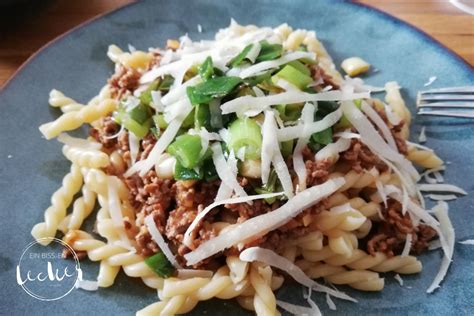 Pasta Mit Hackfleisch Lauch So E Ein Rezept Von Einbissenlecker De