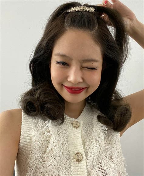 Jennie Beauty Photoshoot Kpop Girl Bands Hair And Nails