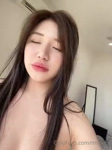 免费观看Hot Siew Pui Yi Naked Outdoor Patio Onlyfans Video Tape Leaked