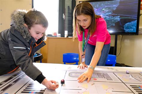 Francis Baily School in Thatcham holds STEM fair