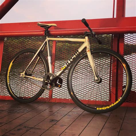 My Cinelli Mash Bolt 1 0 D R FixedGearBicycle