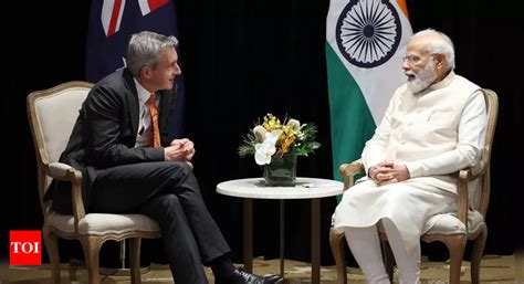 Pm Modi Meets Prominent Australian Business Leaders In Sydney Invites Investments In India