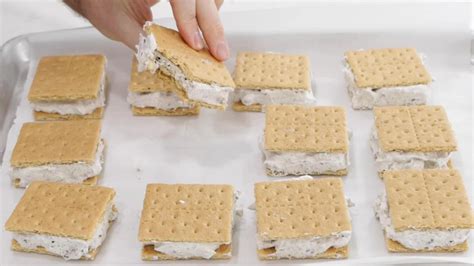 Ice Cream Sandwich Only 3 Ingredients