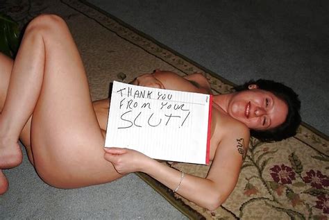 Girls Holding Signs 1359619732 Porn Pic