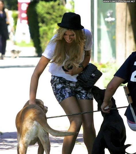 Delta Goodrem Studio City Celebrity High Resolution Babe Beautiful Nude Celebrities Mobile