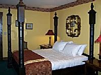 Ravenwood Castle - Hocking Hills Bed and Breakfasts