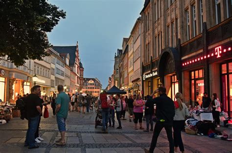 Nachtflohmarkt in Coburg Viel Lob für das neue Konzept