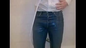 Levis Shower Videos XVIDEOS