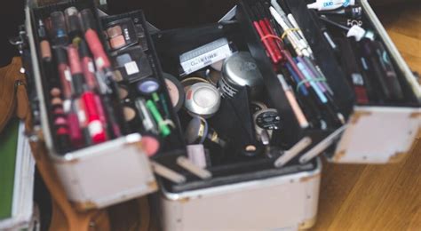 Los Mejores Estuches Organizadores De Maquillaje Que Son Tendencia