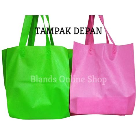 Jual Tas Kotak Makanan Spunbond 22 X 23 X 25 Goodie Bag 22x23x25