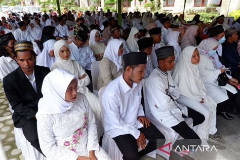 Nikah Massal Gratis Di Jayapura Antara News