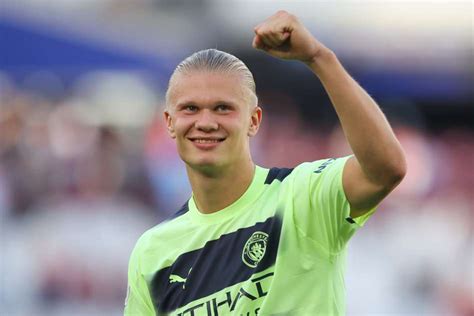 Manchester Citys Erling Haaland Wins Premier League Player Of The