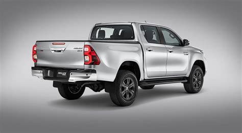 Toyota Hilux En M Xico Precios Y Versiones