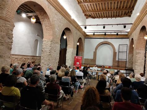 El acto sobre tierras raras en Valdepeñas llena el Auditorio Inés