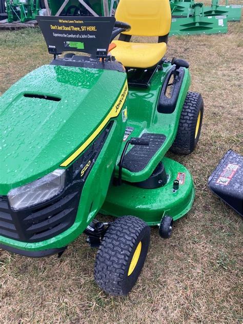 John Deere Lawn Tractors S Myrta Tuesday