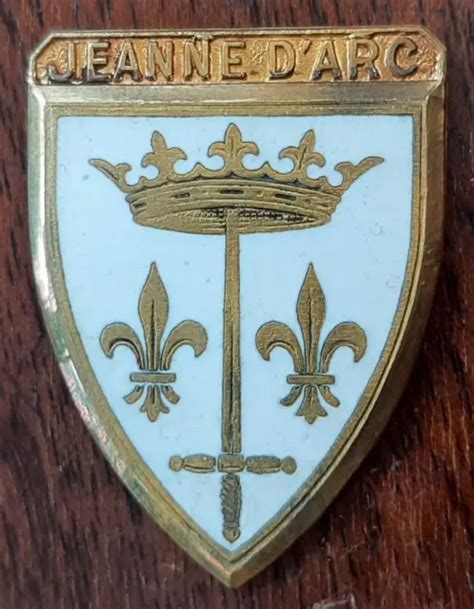 INSIGNE LA JEANNE D ARC Croiseur PH SANS ATTACHE Marine France