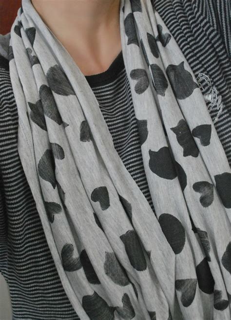 DIY infinity Scarf – REASONS TO SKIP THE HOUSEWORK