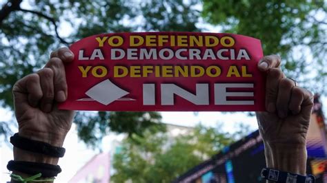 Ine Va Contra Plan B Electoral De Amlo Alistan Primera Controversia