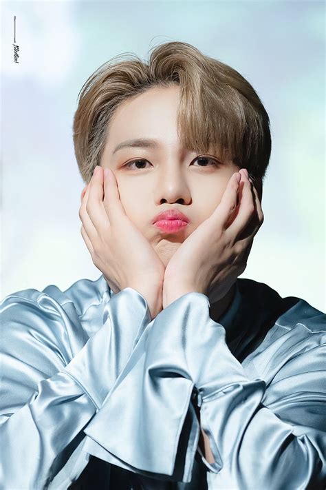 jongho ATEEZ 190721 | Spax blanc7, Fandom, Norte americano
