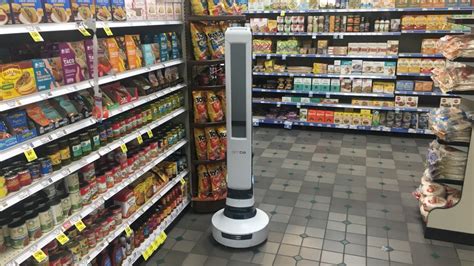 Cutting Edge Awards 2019 Schnucks Checks The Shelves With Ai Robots