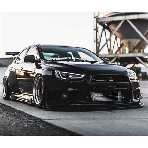 Evo X Wide Body Kit Streetfighter La