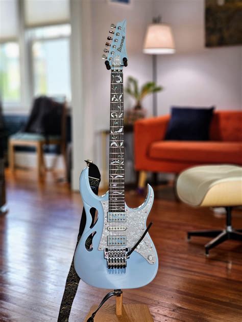 Ibanez Pia3761c Steve Vai Signature Pia Blue Powder At Gear4music