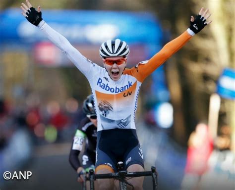 Thalita De Jong Rabo Liv Giant Women Cycling Team Is Dutch 2016 Cx