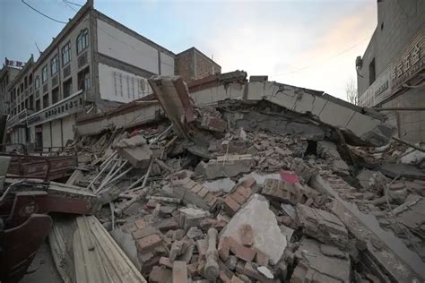 Sismo En China Deja Sin Vida A Más De 100 Personas Código San Luis Periódico En Línea