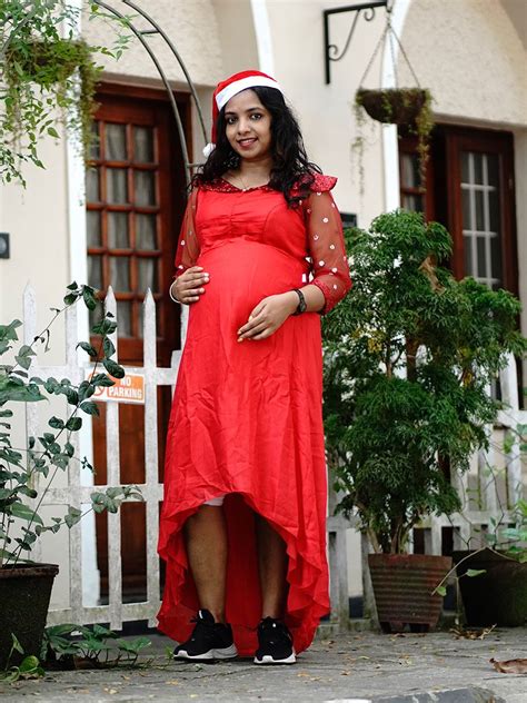 Maternity Photoshoot Gown Red