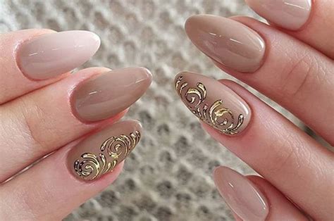 Simpel Dan Bisa Dilakukan Di Rumah Bikin Riasan Kuteks Nude Kamu Makin Menawan Dengan 5