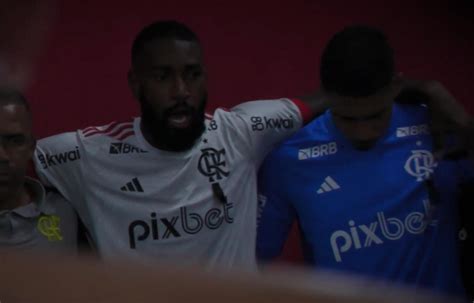 De volta Gerson faz pedido antes de vitória do Flamengo Fla MundoBola