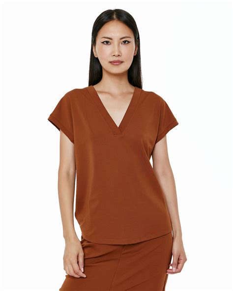 Access Fashion Short Sleeved V Neck Blouse