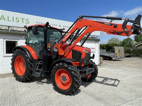 George Browns Ex Demo Kubota M6122 George Browns