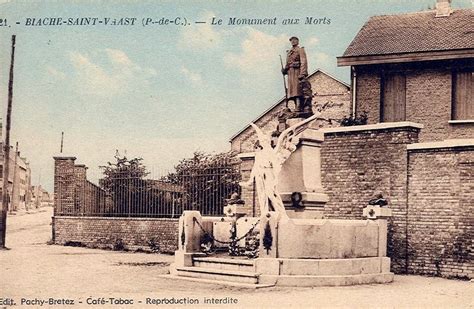 Biache Saint Vaast Le Monument Aux Morts Carte Postale Ancienne Et