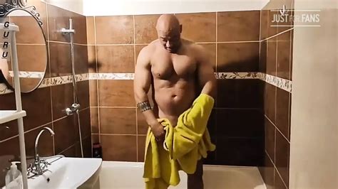 Vidéos porno gay gratuites Spectacles Masculins Nus xHamster