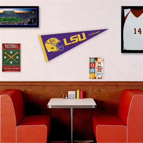 Lsu Tigers Helmet Pennant State Street Products