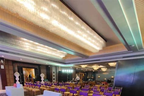 Royal Banquet Venue Andheri East Weddingwire In