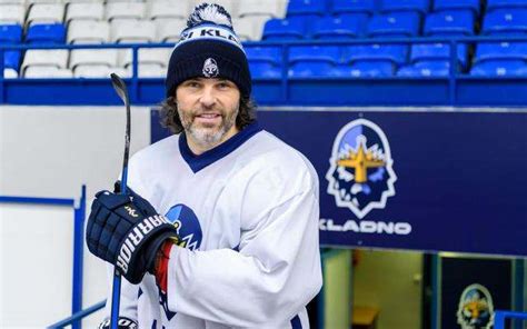 Say It Aint So Former Penguins Legend Jaromir Jagr Set To Retire In