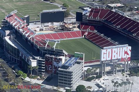 Raymond James Stadium - Tampa - RetroSeasons.com