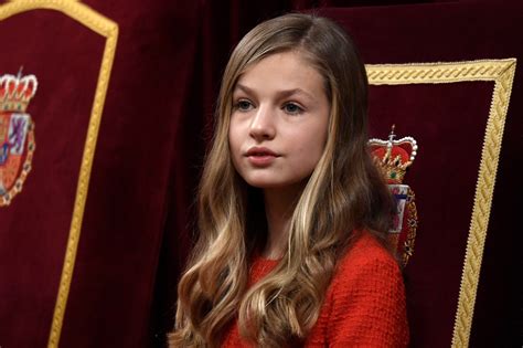 Is This 14-Year-Old Princess About To Save The Spanish Monarchy ...