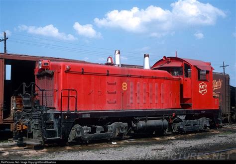 MKT 8 Missouri, Kansas & Texas Railroad (Katy) EMD NW2 at Parsons ...