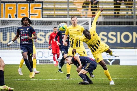 Calcio Serie C Giornata Potenza Piega Taranto E Sogna I Play Off