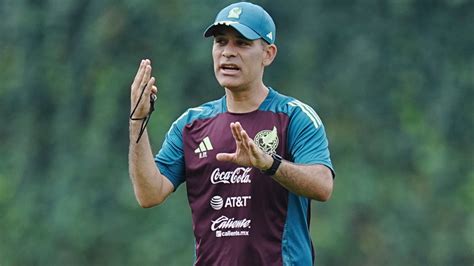 Humildad Rafa Márquez trabajó gratis en su primer puesto como entrenador