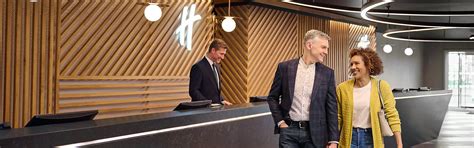 Discover the Holiday Inn Hotels Experience